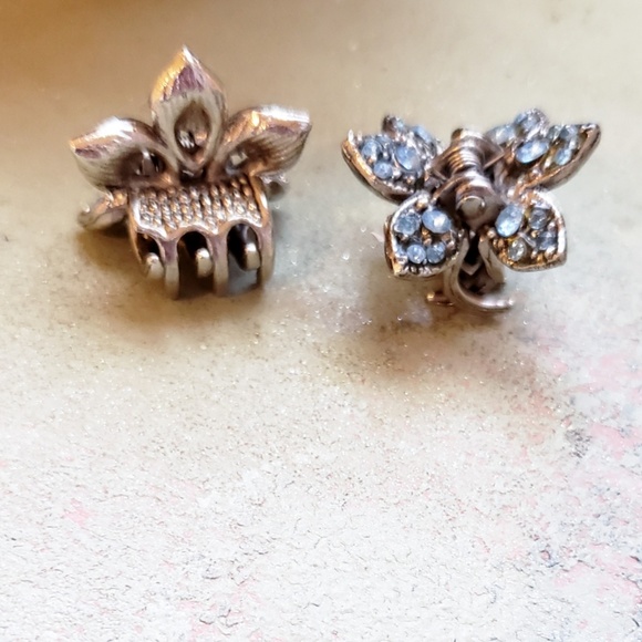 Beautiful Blue Rhinestone Silver Hair Clips - Picture 2 of 5